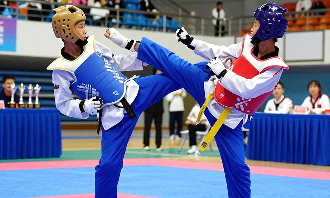 Cú đấm sau chuông của Abdul: án phạt nặng và lỗ hổng y tế ở quyền anh nghiệp dư