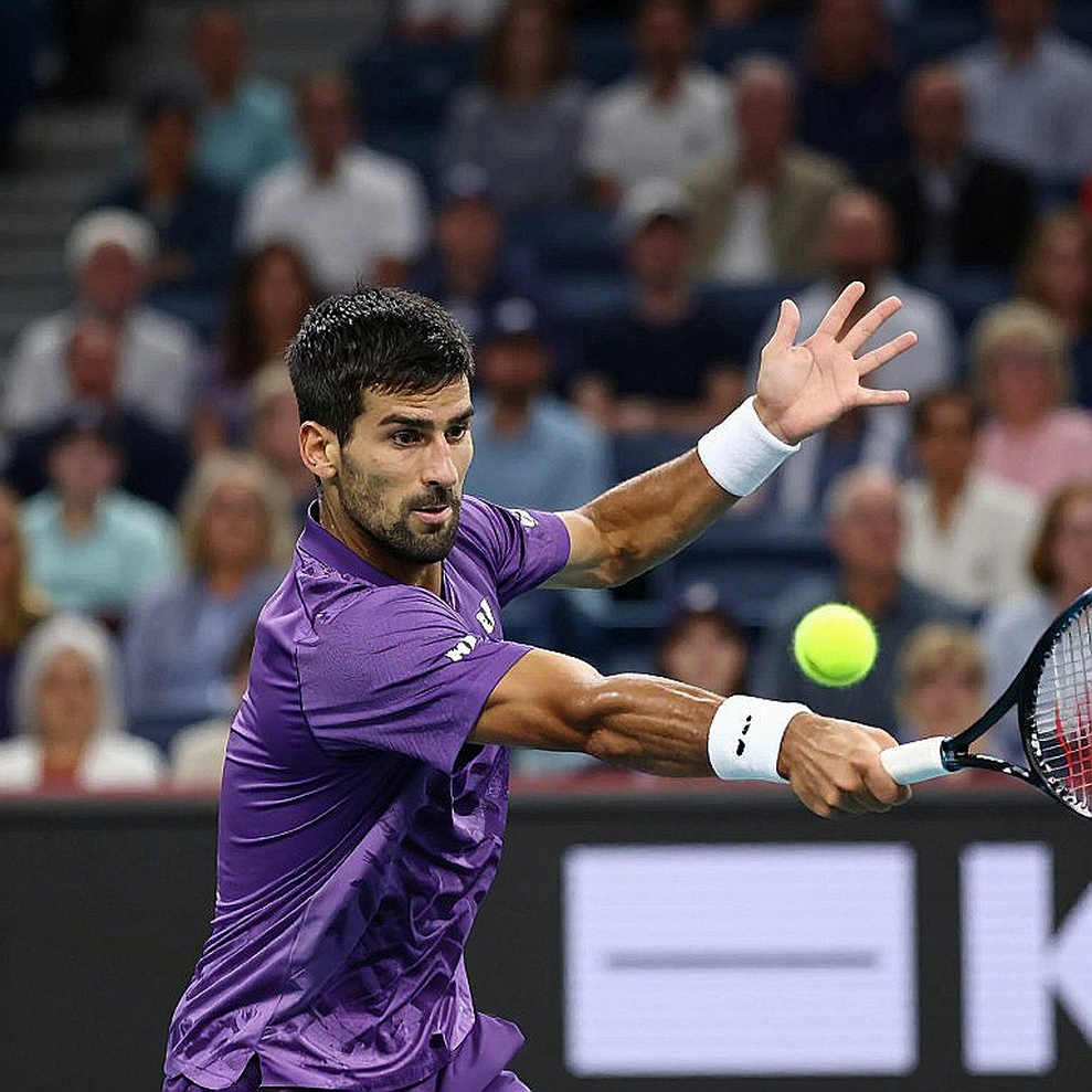 Rybakina rút khỏi Billie Jean King Cup Finals: ngôi số 1 thế giới được giữ bằng một lần đứng ngoài