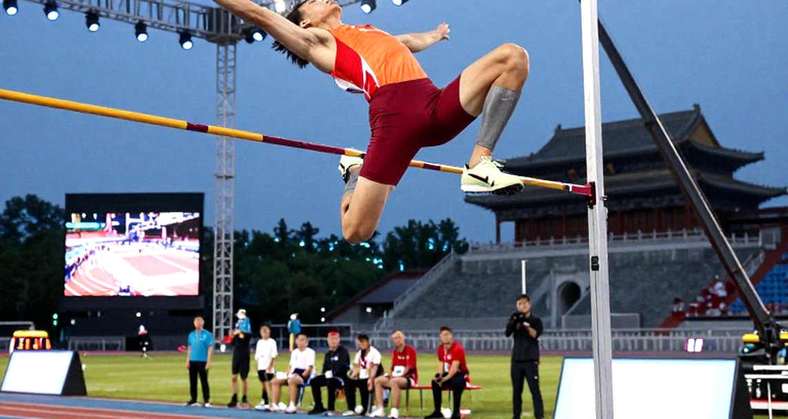 Amy Hunt lập kỷ lục mùa với 22,16 giây tại Diamond League Final