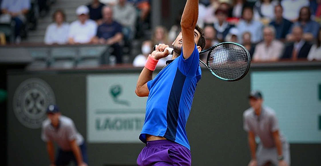 Đồng hồ 25 giây, mắt điện tử và cuộc nổi dậy của luật lệ: Tennis đang tự xét xử chính mình Đồng hồ 25 giây, mắt điện tử và cuộc nổi dậy của luật lệ: Tennis đang tự xét xử chính mình