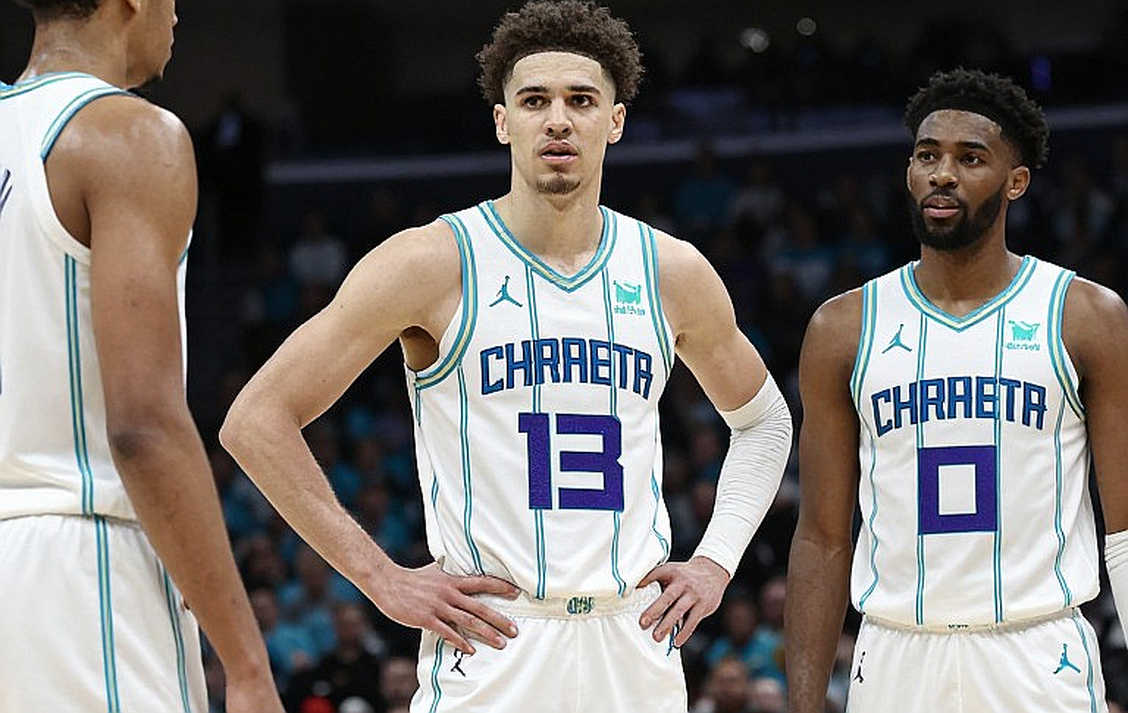 UST mất Gelo Crisostomo khoảng một tháng: bài toán chiều sâu hàng tiền tuyến giữa UAAP Season 89